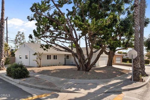 744 Sharon Dr, CAMARILLO, CA, 93010-4946 | Card Image