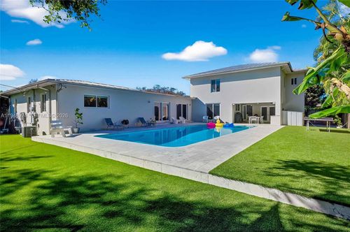 831 Ne 109th St, Biscayne Park, FL, 33161-7229 | Card Image