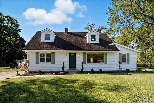 912 Burgos St, Saint Louis, MO, 63138-3106 | Card Image