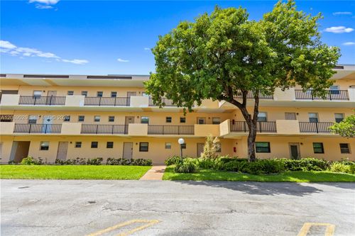 309-201 Berkley Rd, Hollywood, FL, 33024-1172 | Card Image