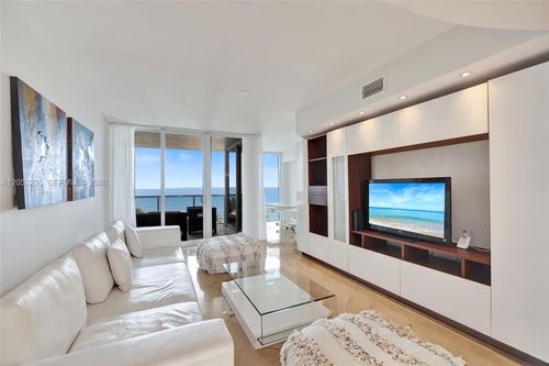 607-19111 Collins Ave, Sunny Isles Beach, FL, 33160-2376 | Card Image