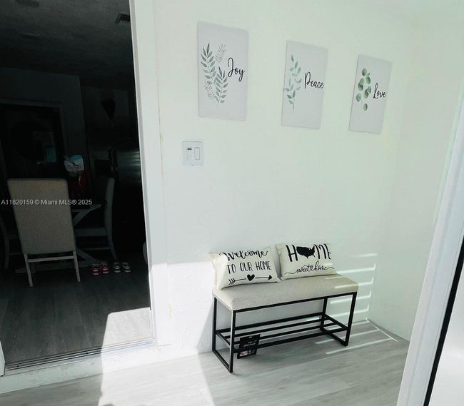 872 Nw 16 Th Ter, House other with 2 bedrooms, 1 bathrooms and null parking in Fort Lauderdale FL | Image 11