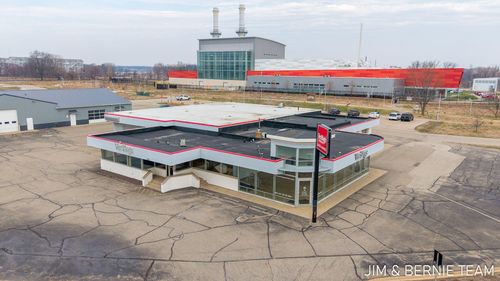 343 E 8th Street, Holland, MI, 49423 | Card Image