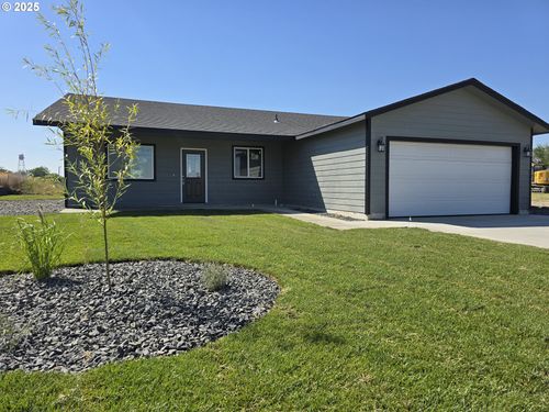 305 N Sloan St, Stanfield, OR, 97875 | Card Image