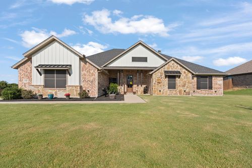 121 Treys Way, Godley, TX, 76044-3882 | Card Image
