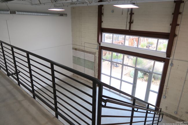 APT-306 - 215 Coca Cola Pl, Condo with 4 bedrooms, 2 bathrooms and null parking in San Antonio TX | Image 14