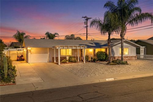 29040 Thornhill Dr, Menifee, CA, 92586-2907 | Card Image