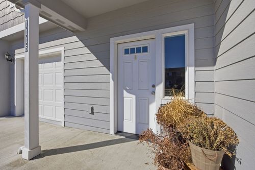 1115 Jessica Ct, Corvallis, MT, 59828-9313 | Card Image