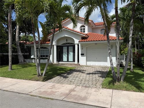 832 Wallace St, Coral Gables, FL, 33134-2471 | Card Image