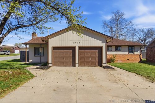 5715 E 28th Street, Tulsa, OK, 74114 | Card Image