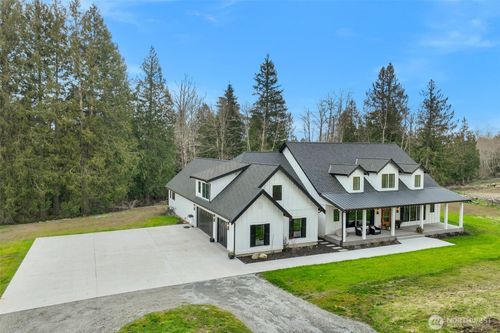 20303 44th Ave Nw, Stanwood, WA, 98292 | Card Image