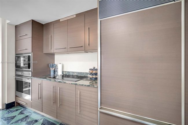 APT-2508 - 485 Brickell Ave, Condo with 2 bedrooms, 2 bathrooms and null parking in Miami FL | Image 9