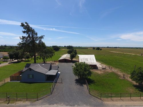 20383 Sutliff Road, Escalon, CA, 95320 | Card Image