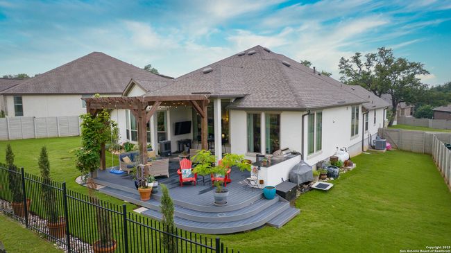 1235 Yaupon Loop, House other with 4 bedrooms, 3 bathrooms and null parking in New Braunfels TX | Image 34