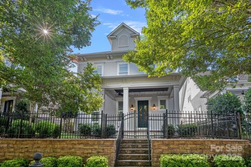 122 Gragg House Rd, Fort Mill, SC, 29715-8883 | Card Image