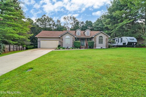 422 Pine Grove Rd, Crossville, TN, 38571-0990 | Card Image