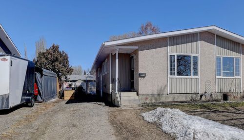 9514 76 Ave, Grande Prairie, AB, T8V4T6 | Card Image