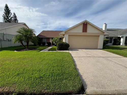 1235 Tuxford Dr, Brandon, FL, 33511-1802 | Card Image