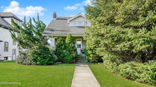 5 Royal Pl, Elberon, NJ, 07740-4627 | Card Image