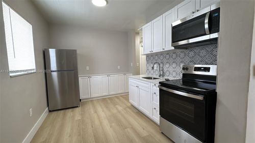 apt-11-2960 W Flagler St, Miami, FL, 33135-1347 | Card Image