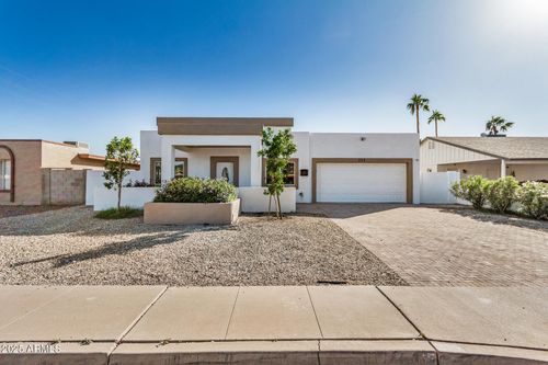 315 W Riviera Dr, Tempe, AZ, 85282-4828 | Card Image