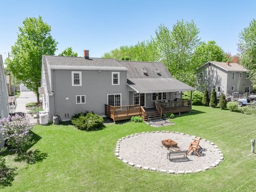 15 Fairfax Street, Bangor, ME, 04401 | Card Image