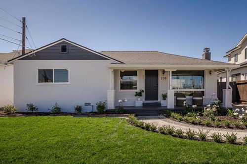 220 Park Blvd, Millbrae, CA, 94030-1229 | Card Image