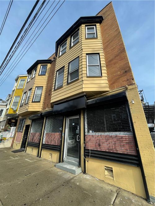 2b-501 N Front St, Allentown, PA, 18102-5132 | Card Image