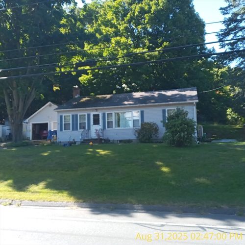 245 Park St, Easthampton, MA, 01027-2145 | Card Image