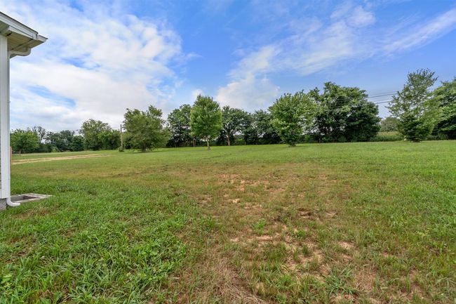 42 Beech St, House other with 4 bedrooms, 2 bathrooms and null parking in Smiths Grove KY | Image 10
