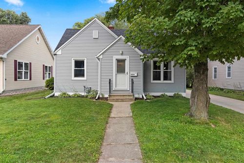 1014 Wilson Avenue, GREEN BAY, WI, 54303 | Card Image