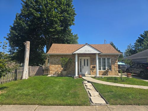 43 N Orchard Ave, Waukegan, IL, 60085-4658 | Card Image