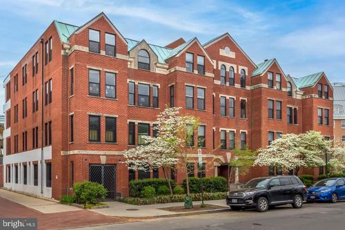 205-649 C St Se, WASHINGTON, DC, 20003-4329 | Card Image