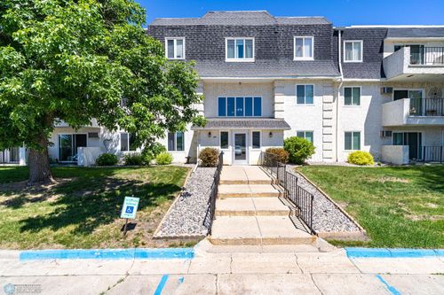 apt-227-815 Duke Dr, Grand Forks, ND, 58201-3986 | Card Image