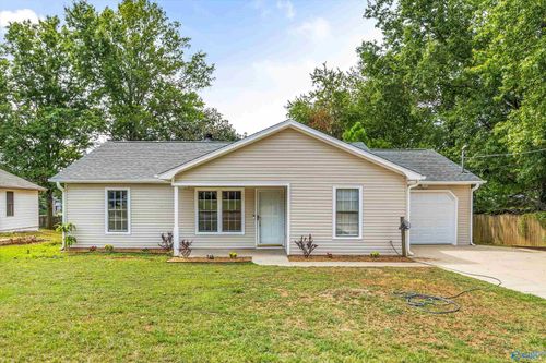 103 Whisperwood Ln, Madison, AL, 35758-2707 | Card Image