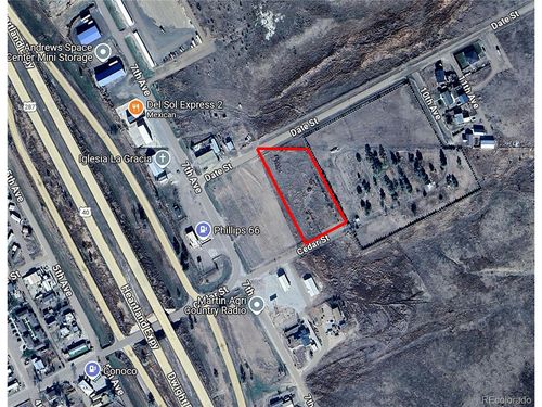 805 Cedar St, Deer Trail, CO, 80105-8076 | Card Image