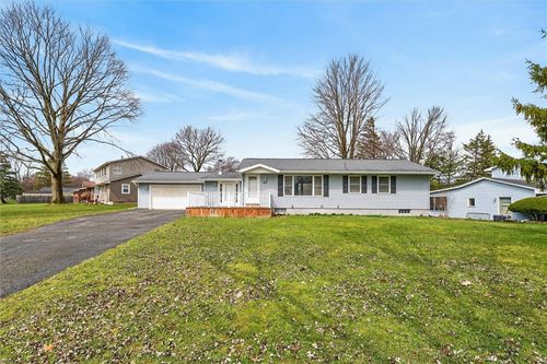 267 Valiant Dr, Rochester, NY, 14623-5541 | Card Image