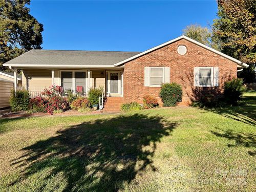 9026 Longview Dr, Charlotte, NC, 28214-9586 | Card Image