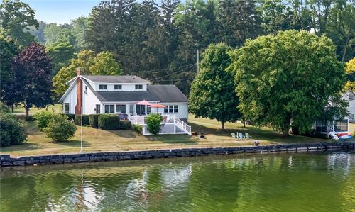 2221 Lake Rd, Seneca Falls, NY, 13148-9484 | Card Image