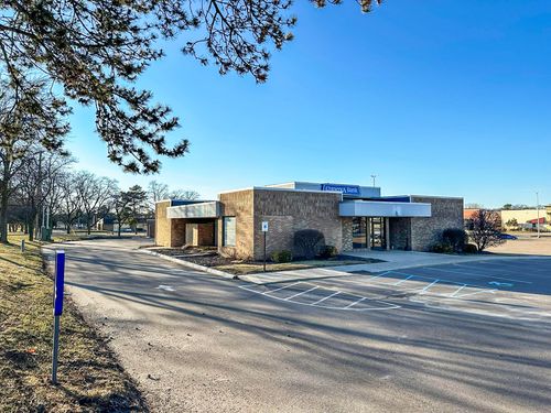 5510 W Saginaw Highway, Lansing, MI, 48917 | Card Image