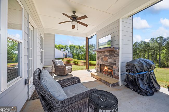 360 May Ln, House other with 4 bedrooms, 4 bathrooms and 2 parking in Carnesville GA | Image 55