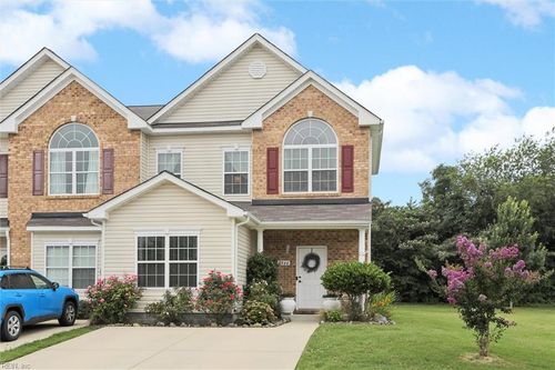 7544 Villa Ct, Gloucester Point, VA, 23062-2532 | Card Image