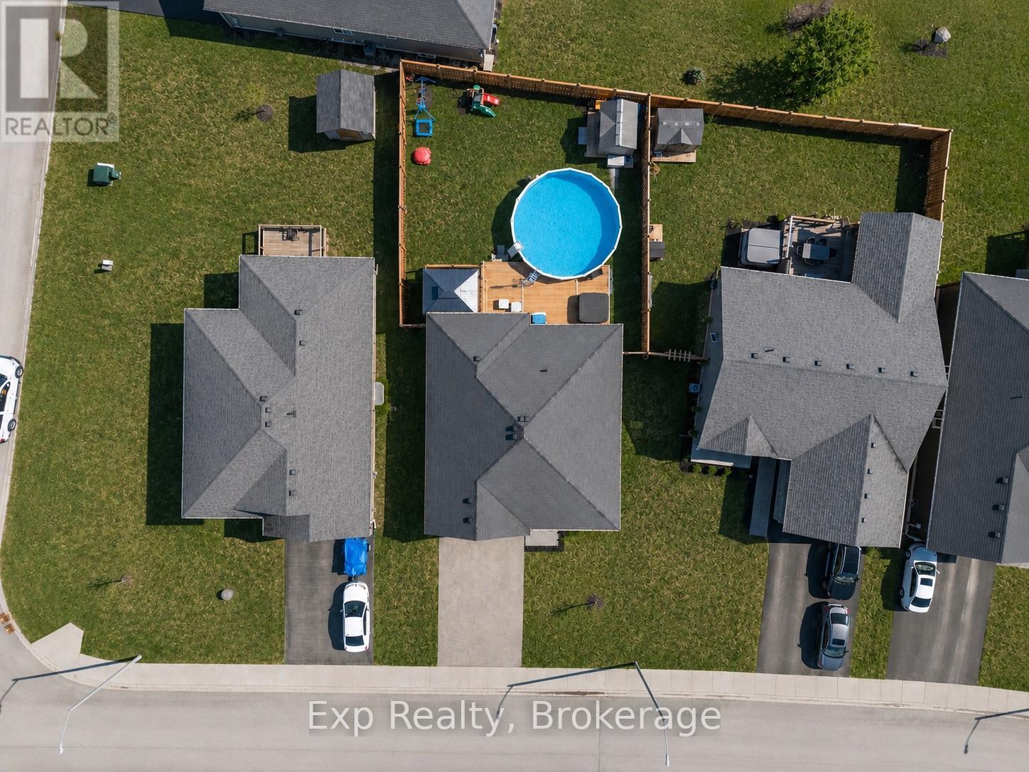 Residential in Quinte West (Murray Ward) 5