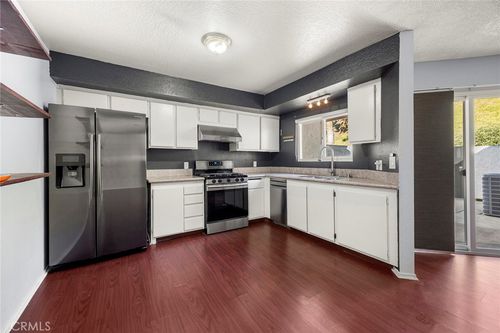 2207 Montana St, West Covina, CA, 91792-2518 | Card Image