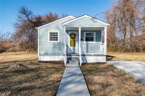 553 45th St, Newport News, VA, 23607-2141 | Card Image