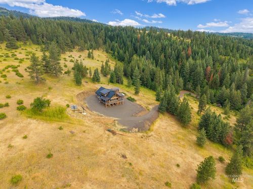 2625 Old Old White Bird Hill Rd, Grangeville, ID, 83530-5168 | Card Image