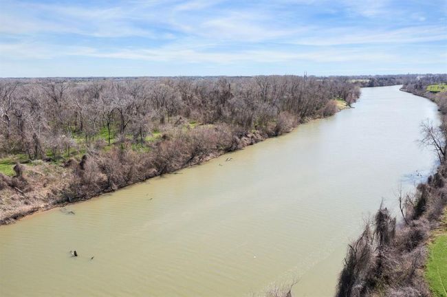 1014 River Plant Rd, Home with 3 bedrooms, 3 bathrooms and null parking in Eagle Lake TX | Image 33