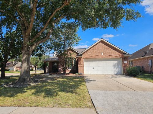12114 Dover Mdw, Houston, TX, 77070-5243 | Card Image