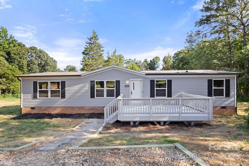 143 Lakewind Dr, Mooresville, NC, 28115-6960 | Card Image
