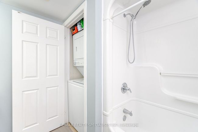 303 - 2035 Appleby Line, Condo with 2 bedrooms, 1 bathrooms and null parking in Burlington ON | Image 17